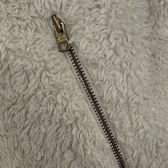 ATHLETA Women’s XXS Cozy Sherpa Reversible Cream Full Zip Jacket Hoodie - Picture 5 of 7